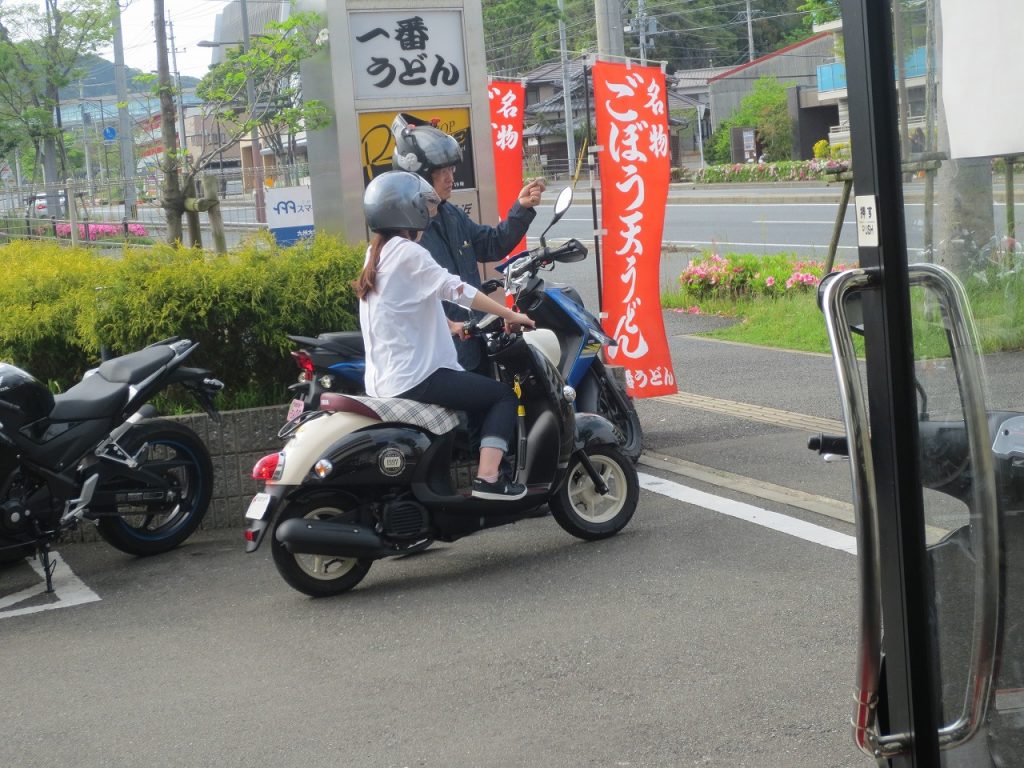 九大伊野キャンパス近くの自転車