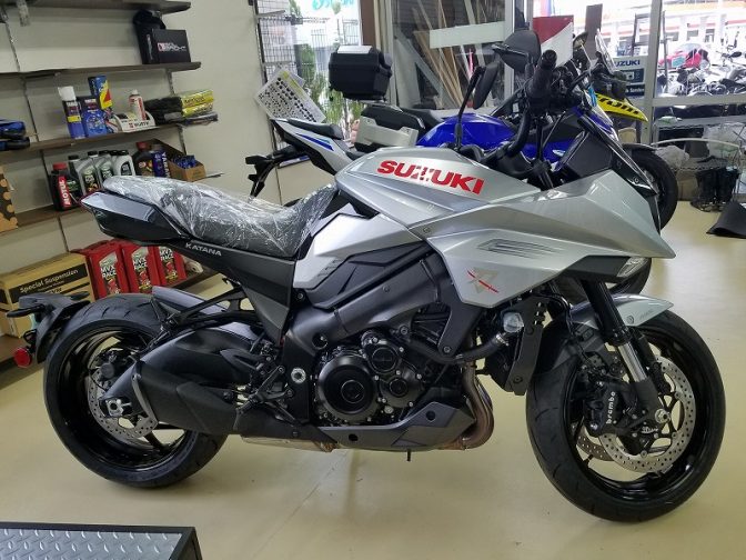 SUZUKI　KATANA 1000　Resurrection