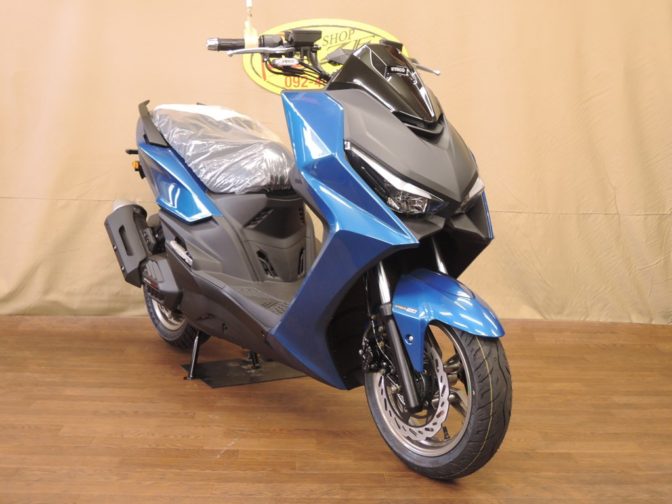 【インプレ】スポーツスクーターと胸を張っていえる！KYMCO KRV180TCS