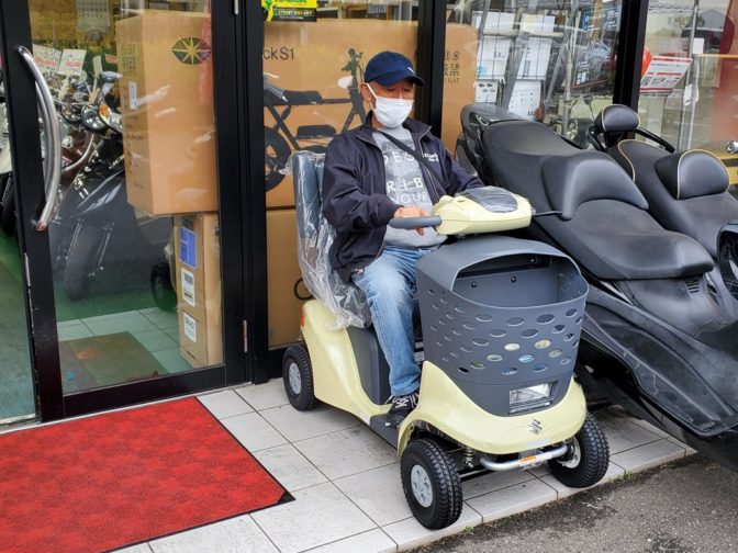 電動車いす！スズキセニアカー入荷！！