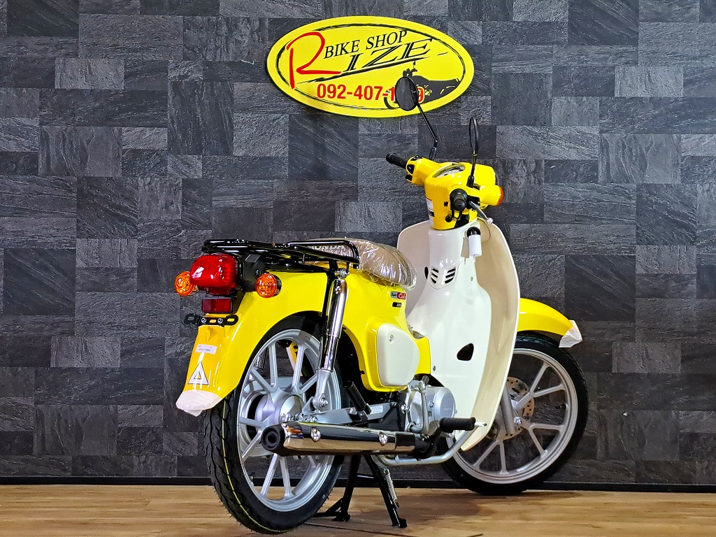 新車】ホンダ スーパーカブ110 注文販売！キャストホイール 黄色 | バイクショップRIZE[ライズ] 福岡市西区 九大伊都キャンパス向かって左