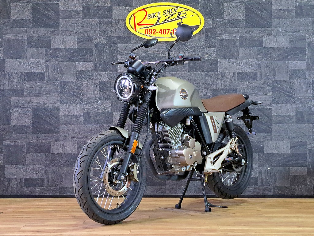 ZONTES ZT125V カフェレーサーモデル 748Km | バイクショップRIZE[ライズ] 福岡市西区 九大伊都キャンパス向かって左