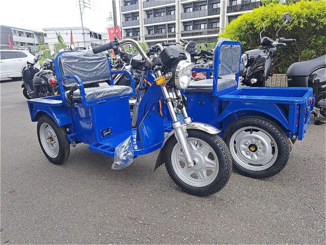 特定小型原動機付自転車「電動3輪バイク RYUDO（リュウド）