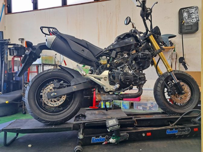 バイクショップライズ今宿店のレンタルグロム！