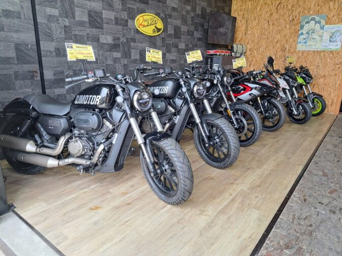 今日のバイクショップライズ九大北店！！