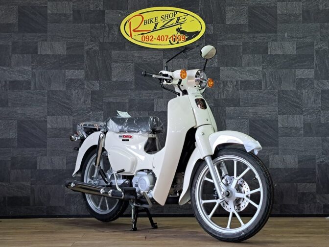 新車間もなく入荷！！ホンダスーパーカブ110　クラシカルホワイト