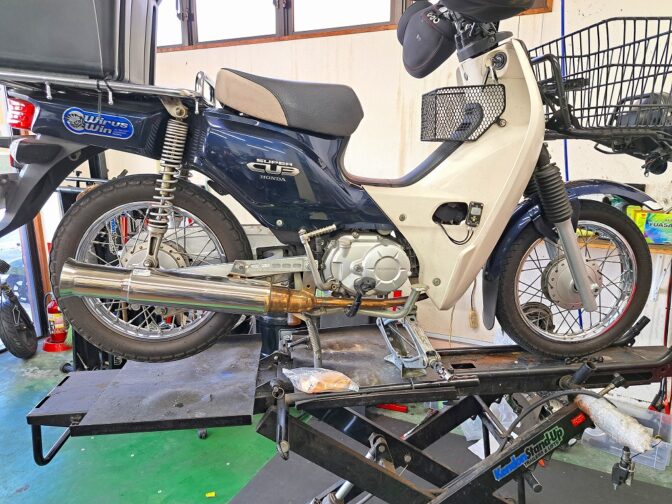 ホンダ　スーパーカブ110 PRO タイヤ交換！！
