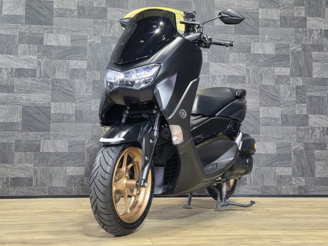 走行1242km！マットブラックN-MAX125極上中古車が入荷！