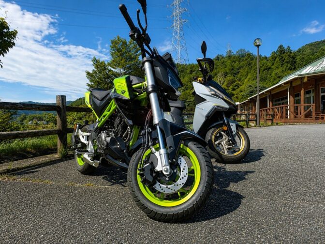 朝ツーリングで再確認！QJMOTOR SRF125はワインディングが本当に楽しい！