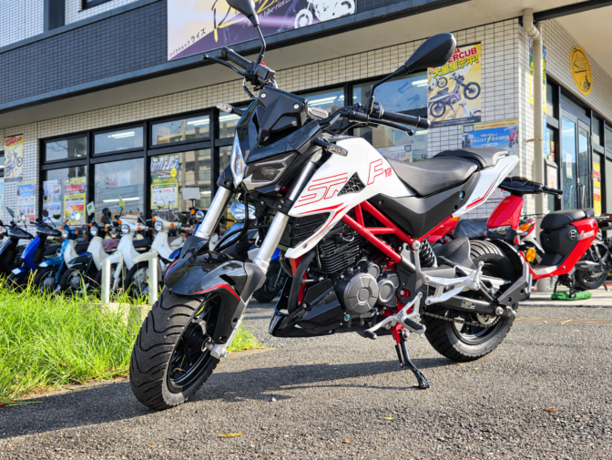 走行距離わずか152km！QJMOTOR SRF12が入荷しました